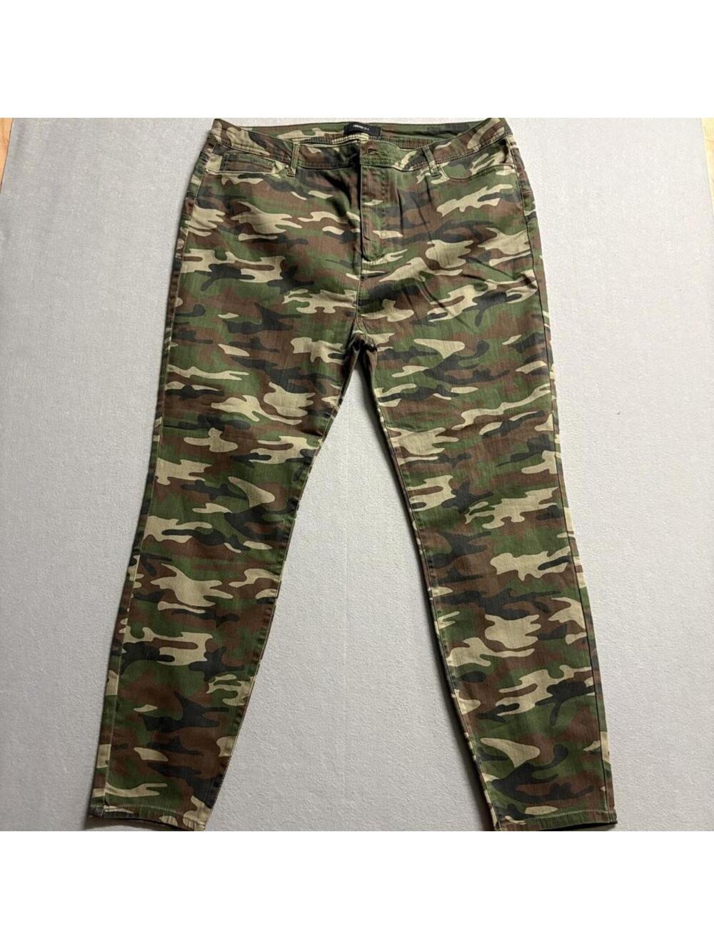 Forever 21 Plus Camouflage Skinny Jeans Womens 3X Green Camo Stretch Pants